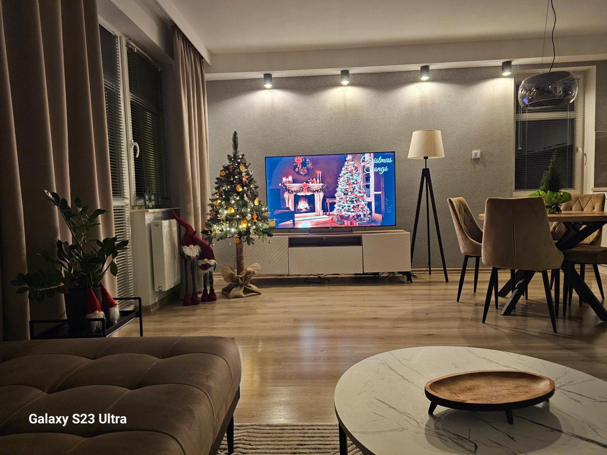 Apartament W Centrum Z Widokiem Na Jeziorko Ketrzyn Luaran gambar